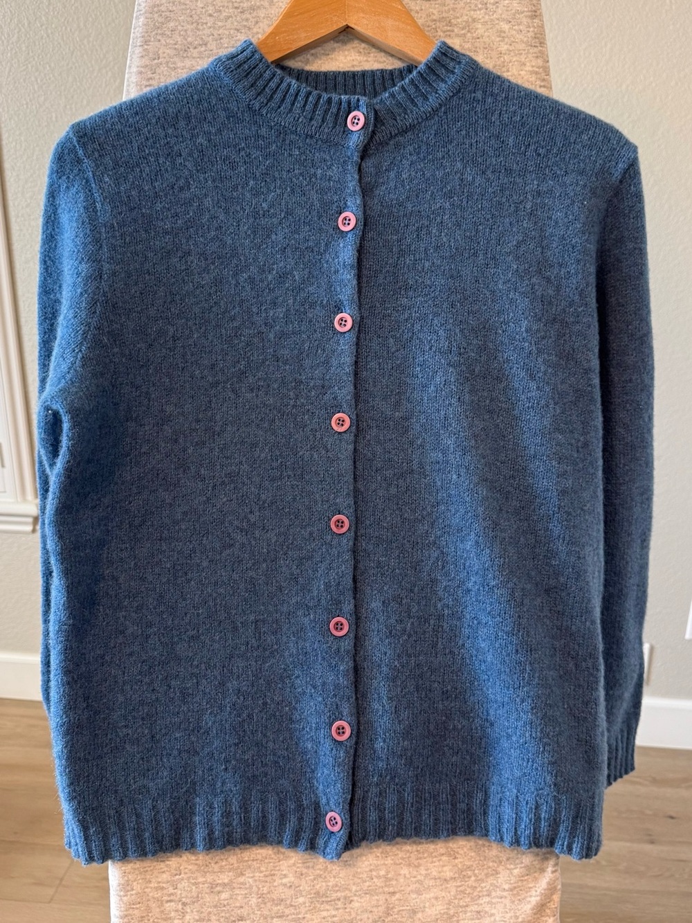 Vintage Pendleton Wool Cardigan Women’s Size 40 Blue Pink Buttons Made in USA